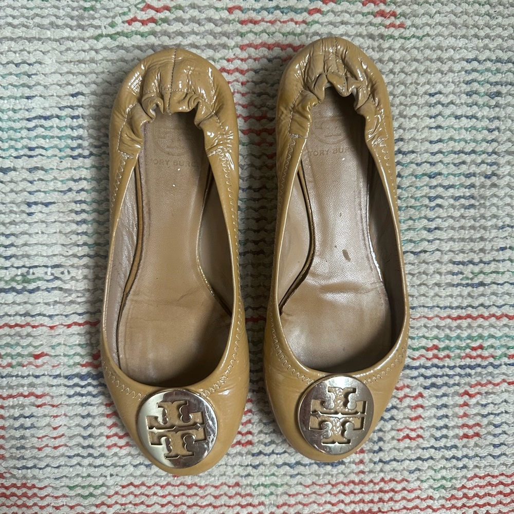 Tory Burch Reva Ballet Flat Tan Patent